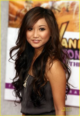 brenda-song-hm-premiere-03.jpg, 25 KB