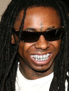 lil_wayne(008-headshot-teeth-grill-smile-med).jpg, 14 KB